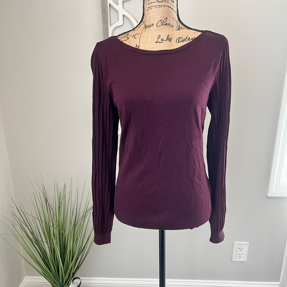 NY&Co Sweater